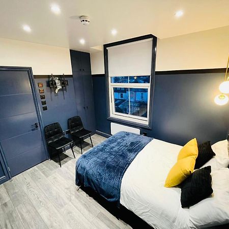 London 39 Blue House Luxury Ensuite Ideal For Tourists Exterior photo