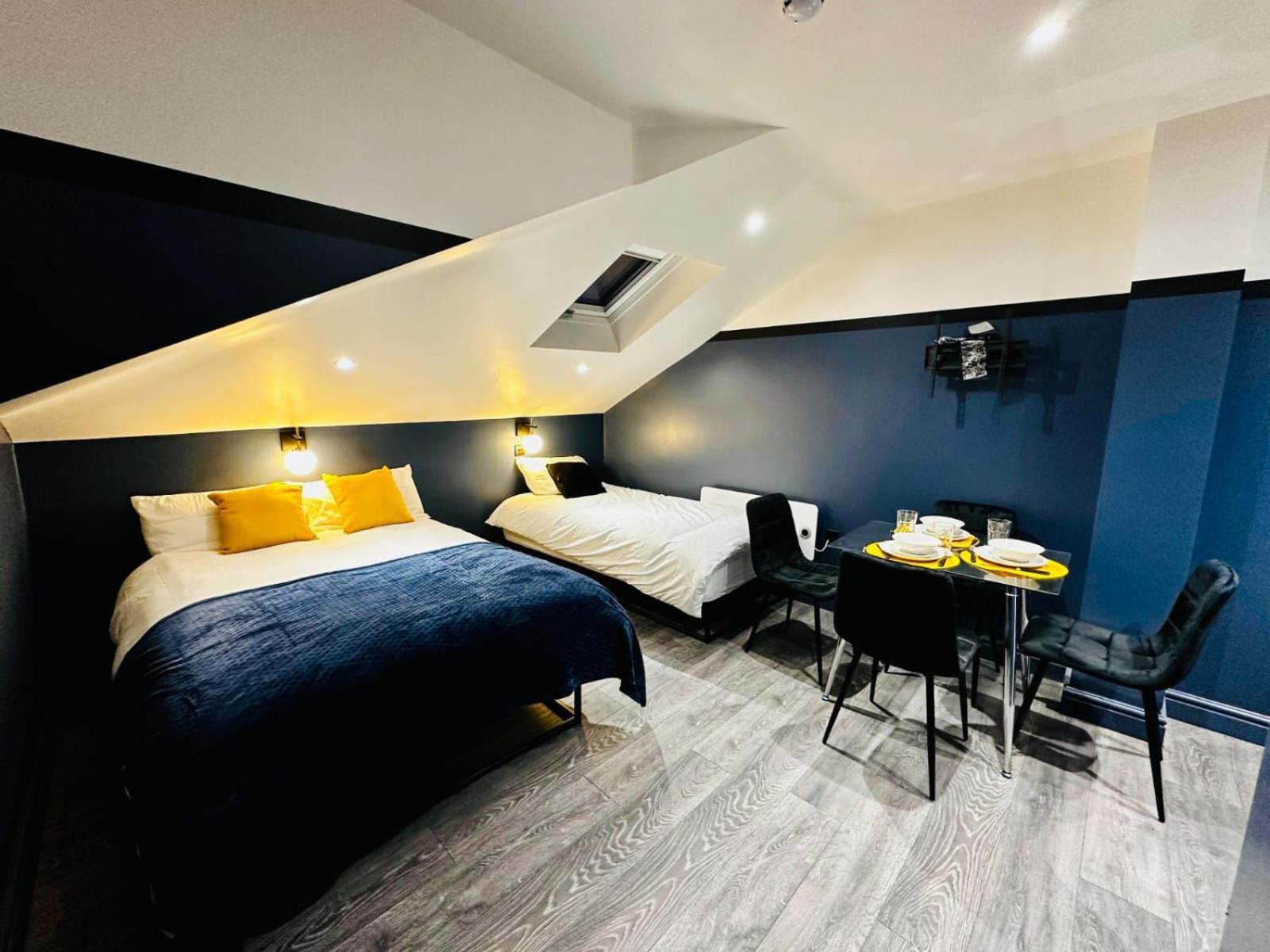 London 39 Blue House Luxury Ensuite Ideal For Tourists Exterior photo